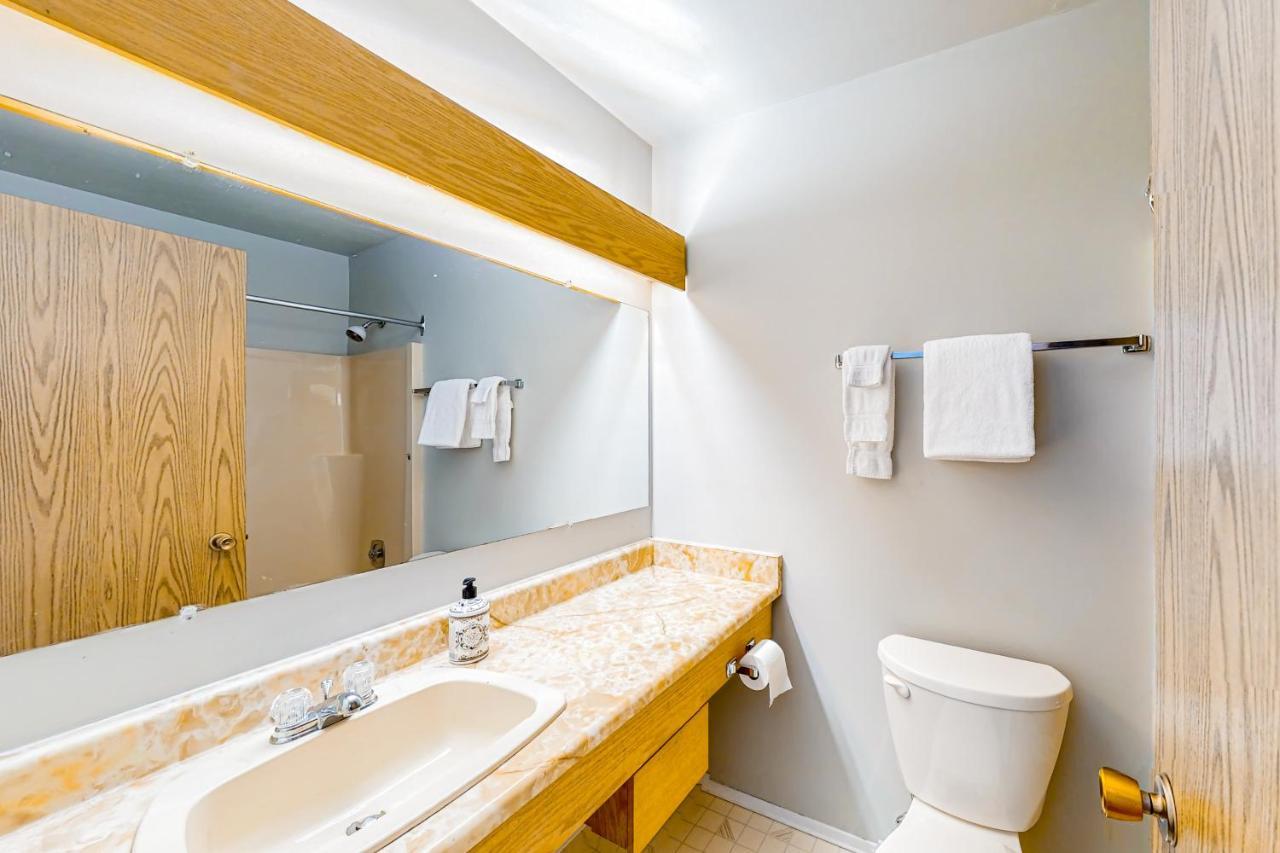 Whitefoot Lodge 314 Big White Ski Resort Екстер'єр фото