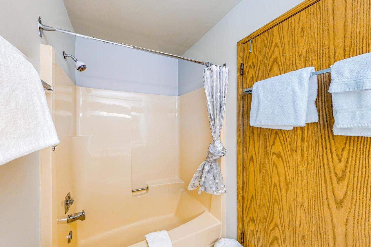 Whitefoot Lodge 314 Big White Ski Resort Екстер'єр фото
