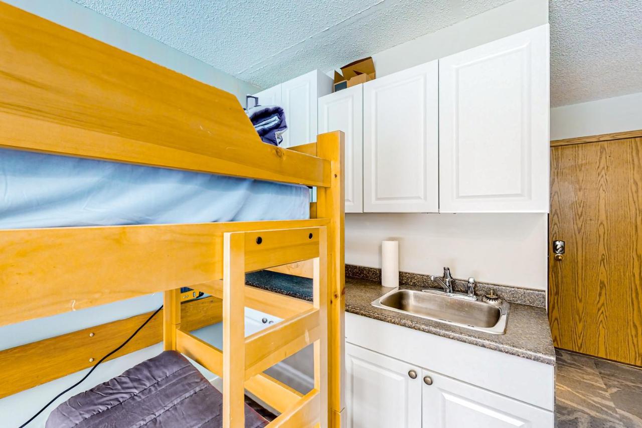 Whitefoot Lodge 314 Big White Ski Resort Екстер'єр фото